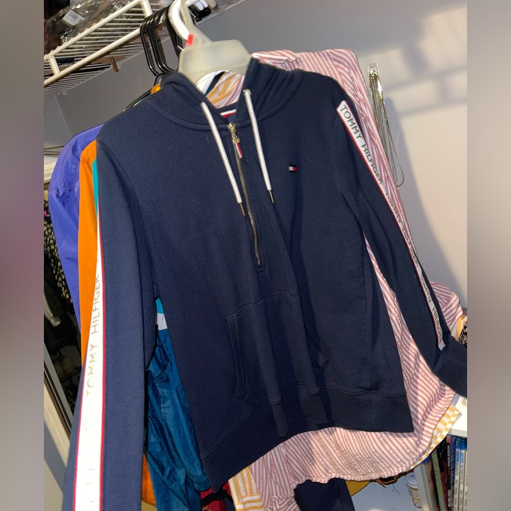 Tommy blue pullover